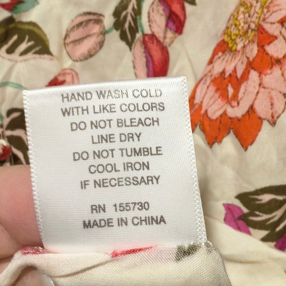 Rose + Olive Women’s Top Plus Size 2XL Floral V-Neck 3/4 Sleeve Flowy Relaxed - Picture 6 of 8